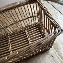 Load image into Gallery viewer, Large French Stick Basket
