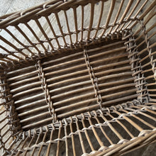 Load image into Gallery viewer, Large French Stick Basket
