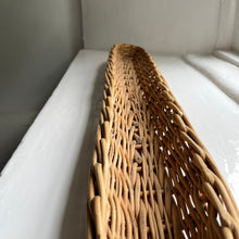 将图片加载到图库查看器，French Baguette Basket
