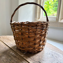 将图片加载到图库查看器，Swedish antique Birch wood rustic shopping basket by Penlen
