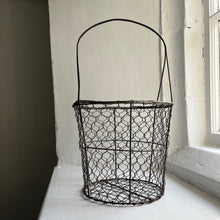 将图片加载到图库查看器，French Chicken Wire Basket
